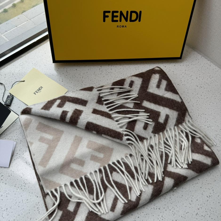 replica,repliche,fake,1:1,earrings,bracelet,ring,jewelry Sciarpa Fendi in cashmere double face sfumato presbite replica,repliche,fake,1:1,earrings,bracelet,ring,jewelry Sciarpa Fendi in cashmere double face sfumato presbite