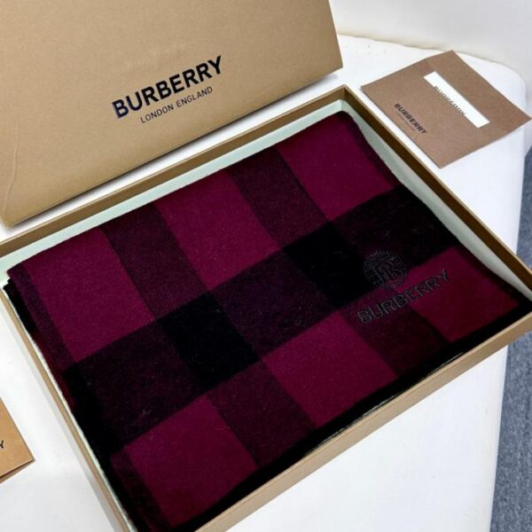 replica,repliche,fake,1:1,earrings,bracelet,ring,jewelry Burberry versione aggiornata morbida sciarpa di fascia alta per uomo e donna