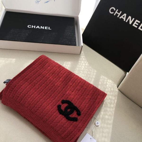 replica,repliche,fake,1:1,earrings,bracelet,ring,jewelry CHANEL Sciarpa classica in maglia di cashmere nuova doppia C di Chanel
