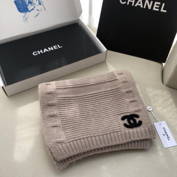 replica,repliche,fake,1:1,earrings,bracelet,ring,jewelry Chanel Sciarpa in cashmere con doppia C con logo Chanel autunno e inverno lavorato a maglia in cashmere