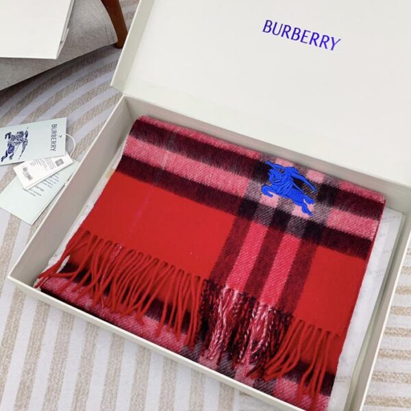 replica,repliche,fake,1:1,earrings,bracelet,ring,jewelry Sciarpa Burberry in misto cashmere e lana