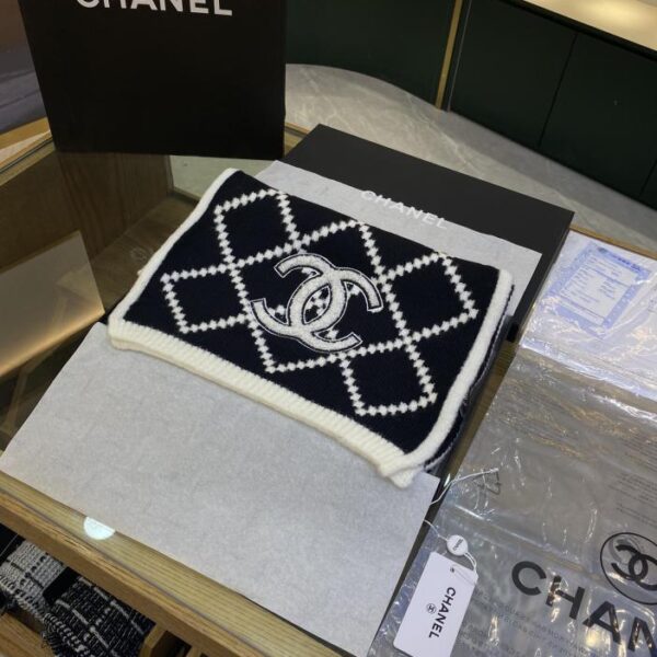 replica,repliche,fake,1:1,earrings,bracelet,ring,jewelry Sciarpa classica Chanel a rombi