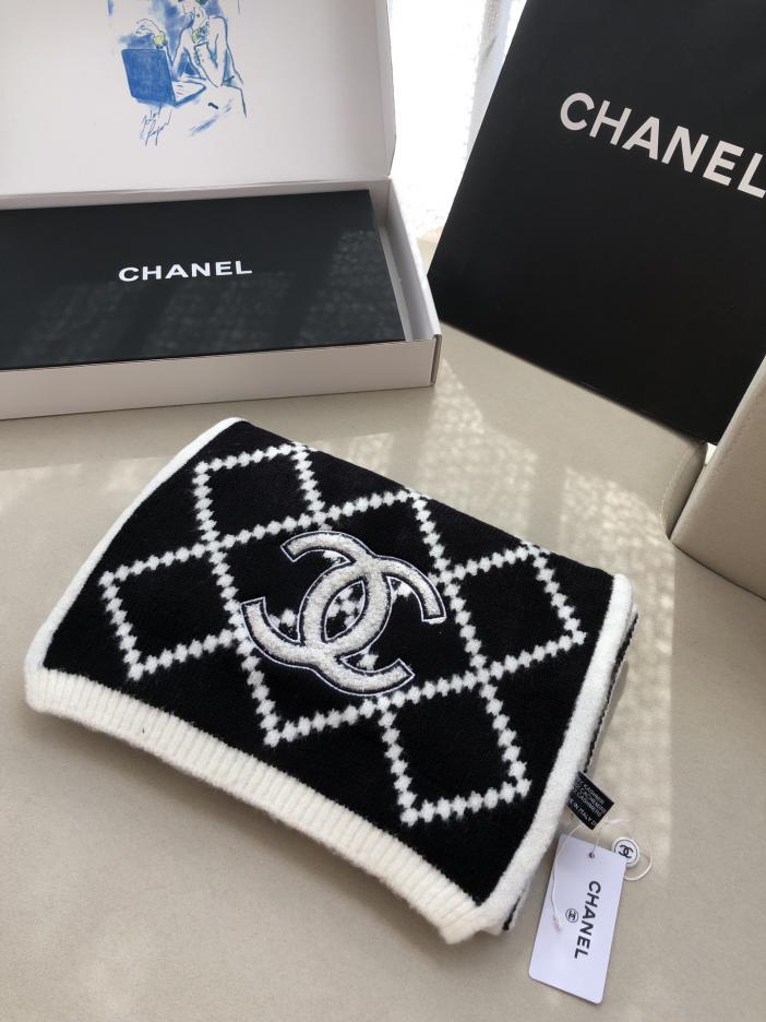 replica,repliche,fake,1:1,earrings,bracelet,ring,jewelry Sciarpa classica Chanel a rombi replica,repliche,fake,1:1,earrings,bracelet,ring,jewelry Sciarpa classica Chanel a rombi