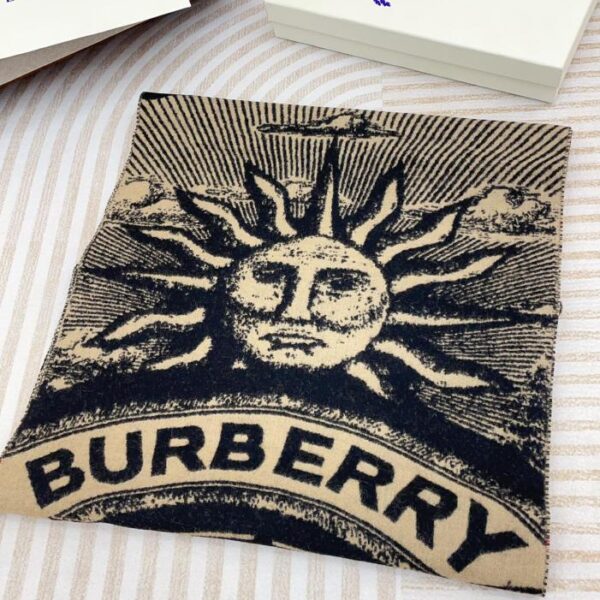 replica,repliche,fake,1:1,earrings,bracelet,ring,jewelry Sciarpa classica Burberry in cashmere jacquard double face a quadri grandi