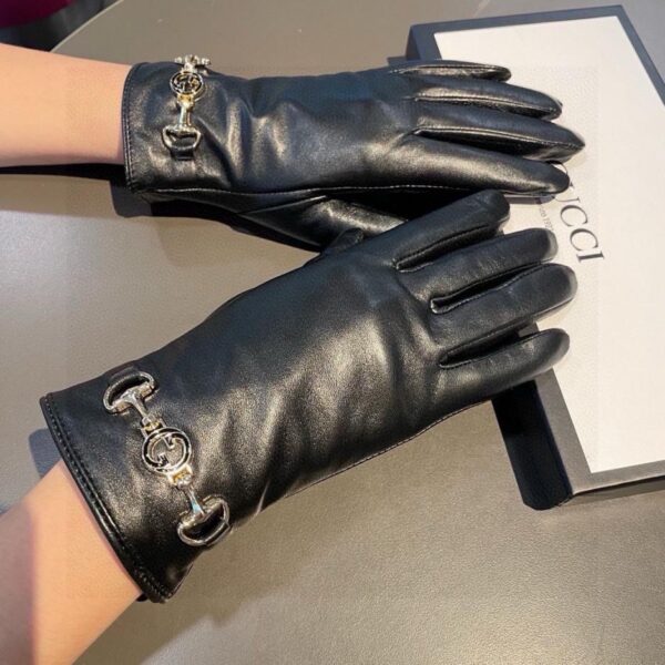 replica,repliche,fake,1:1,earrings,bracelet,ring,jewelry I nuovi guanti touch di Gucci, guanti in pelle di pecora premium