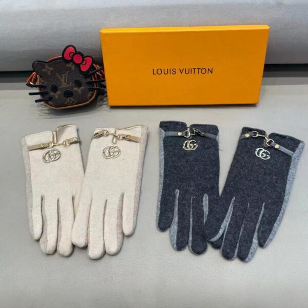 replica,repliche,fake,1:1,earrings,bracelet,ring,jewelry GUCCI contatore guanti di lana nuova