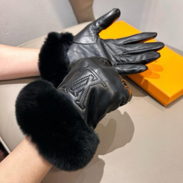 replica,repliche,fake,1:1,earrings,bracelet,ring,jewelry Louis Vuitton LV autunno e inverno pigro coniglio pelle di pecora guanti ricamati touch screen del telefono cellulare
