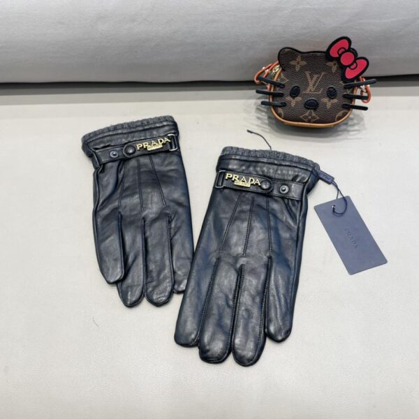 replica,repliche,fake,1:1,earrings,bracelet,ring,jewelry Guanti touch da uomo Prada