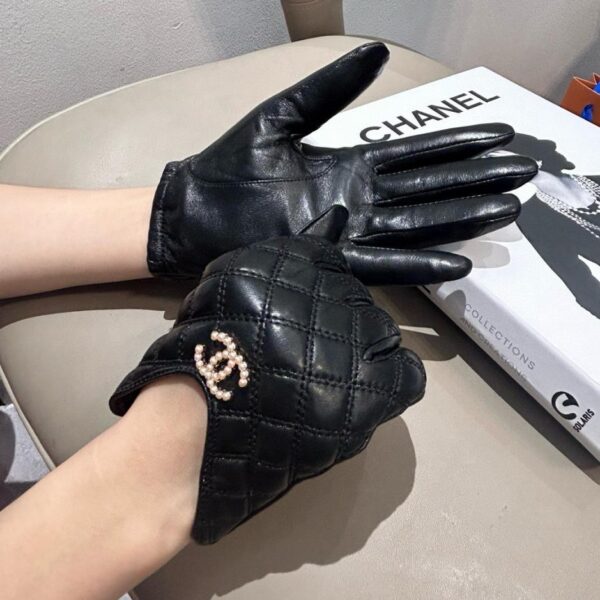 replica,repliche,fake,1:1,earrings,bracelet,ring,jewelry Guanti touch Chanel