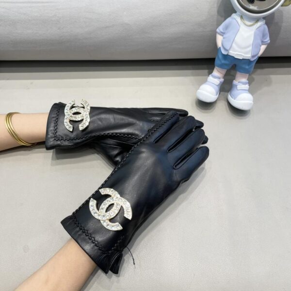 replica,repliche,fake,1:1,earrings,bracelet,ring,jewelry Guanti da donna in pelle di pecora Chanel