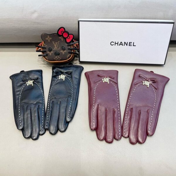 replica,repliche,fake,1:1,earrings,bracelet,ring,jewelry Guanti touch Dior