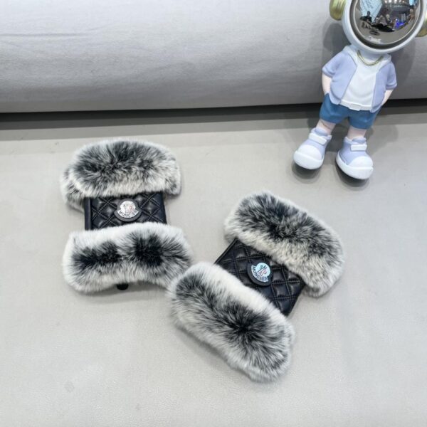 replica,repliche,fake,1:1,earrings,bracelet,ring,jewelry Moncler autunno e inverno versione corta pelo di coniglio pigro guanti di lana bocca veloce