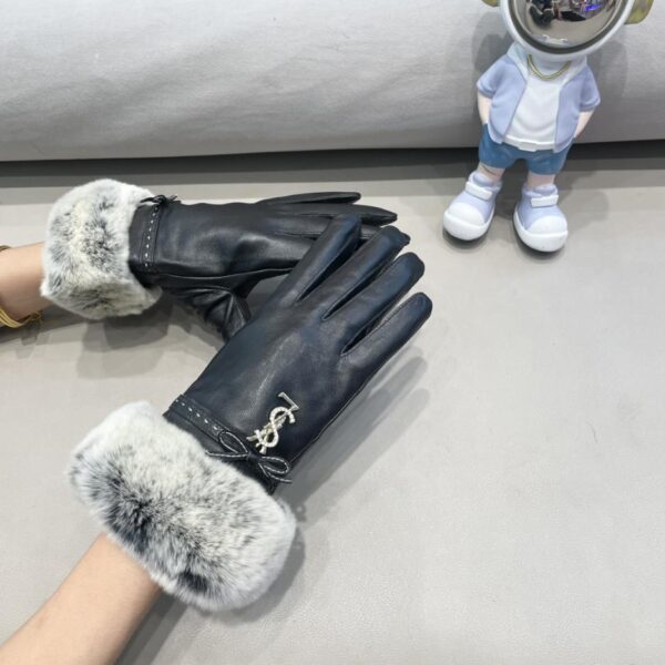 replica,repliche,fake,1:1,earrings,bracelet,ring,jewelry Guanti da donna Yves Saint Laurent YLS Lazy Rabbit Fur Touch Control