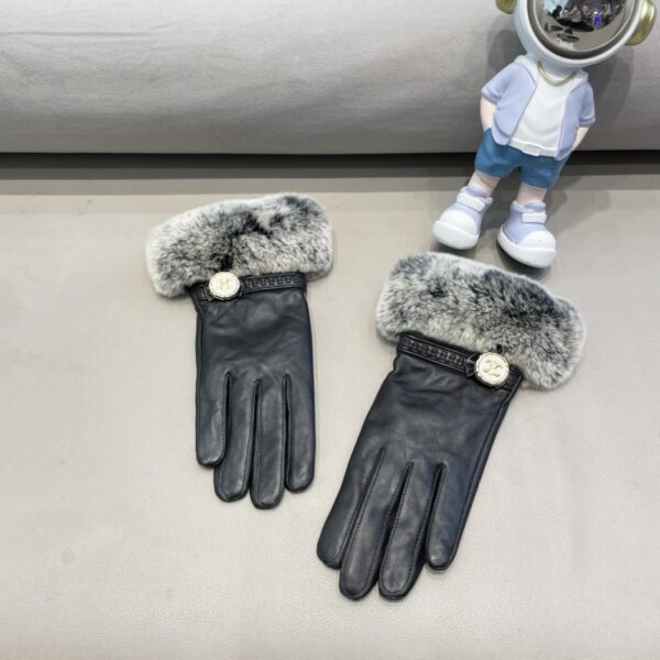 replica,repliche,fake,1:1,earrings,bracelet,ring,jewelry Guanti da donna in pelle di pecora Celine Lazy Rabbit Fur
