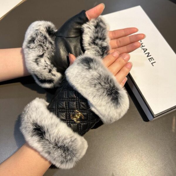 replica,repliche,fake,1:1,earrings,bracelet,ring,jewelry Guanti Chanel in pelliccia di coniglio pigro versione corta autunno e inverno