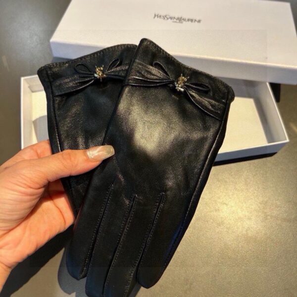replica,repliche,fake,1:1,earrings,bracelet,ring,jewelry Guanti Yves Saint Laurent YLS Touch Control da donna