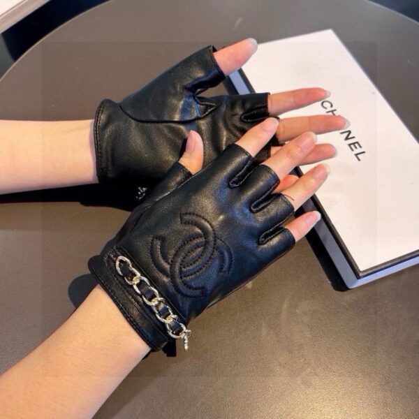 replica,repliche,fake,1:1,earrings,bracelet,ring,jewelry Guanti da moto Chanel nuovi guanti corti moda