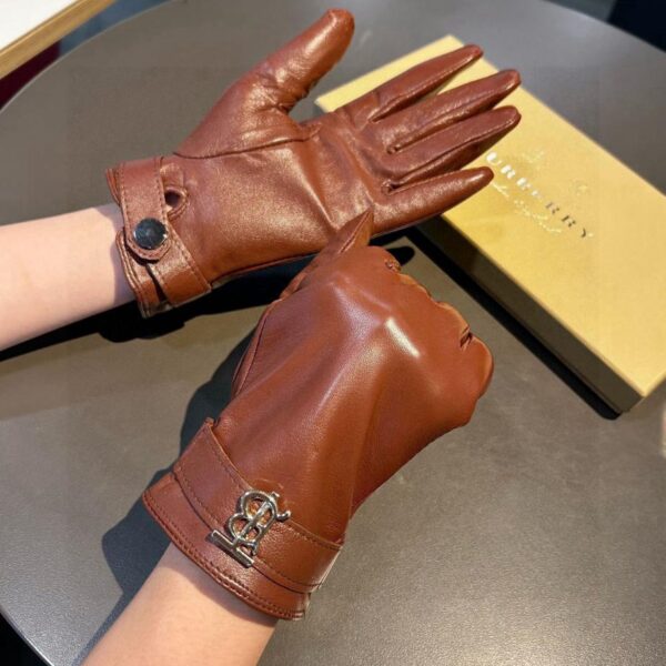 replica,repliche,fake,1:1,earrings,bracelet,ring,jewelry BURBERRY contro i nuovi guanti di pelle di pecora