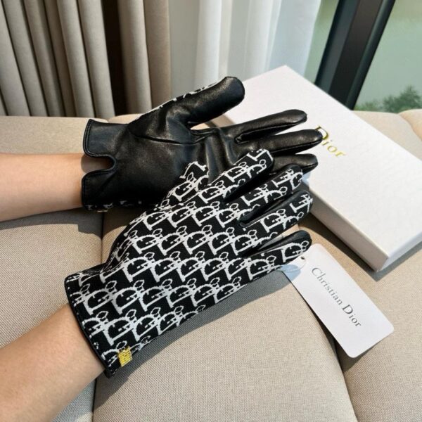 replica,repliche,fake,1:1,earrings,bracelet,ring,jewelry Guanti touch Dior