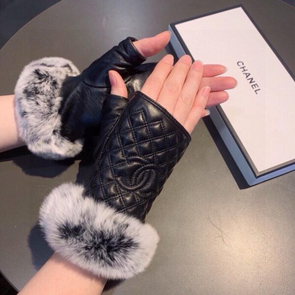 replica,repliche,fake,1:1,earrings,bracelet,ring,jewelry Guanti Chanel a coste in pelliccia di coniglio pigro versione corta autunno e inverno