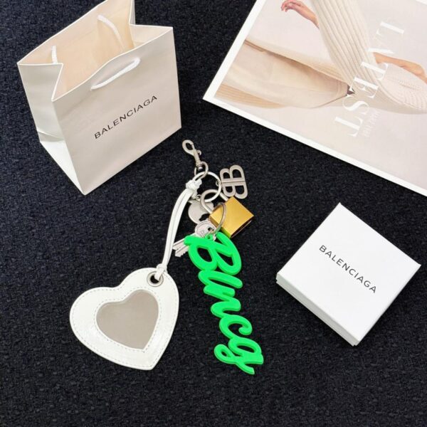 replica,repliche,fake,1:1,earrings,bracelet,ring,jewelry Portachiavi con ciondolo piccolo Rodeo Love Mirror di Balenciaga (FE68)