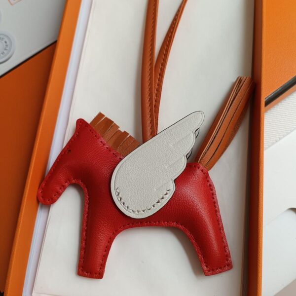 replica,repliche,fake,1:1,earrings,bracelet,ring,jewelry HMMMMS Mini Pegasus Versione Top in Pelle di Pecora (3FDF)