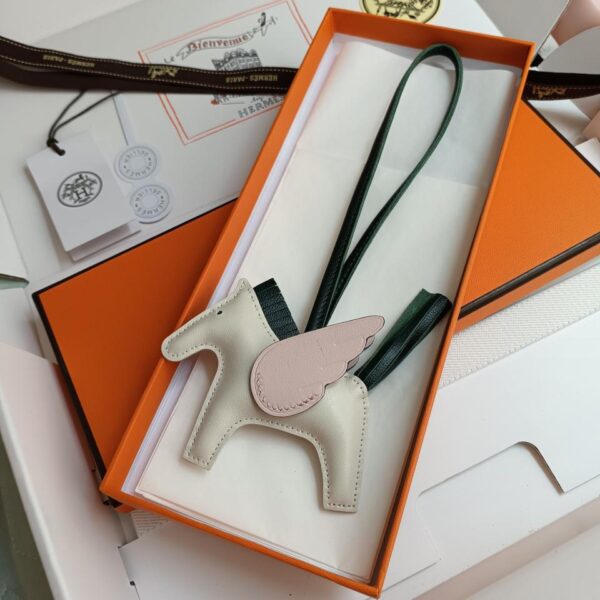 replica,repliche,fake,1:1,earrings,bracelet,ring,jewelry HMMMMS Mini Pegasus Versione Top in Pelle di Pecora (BEB8)