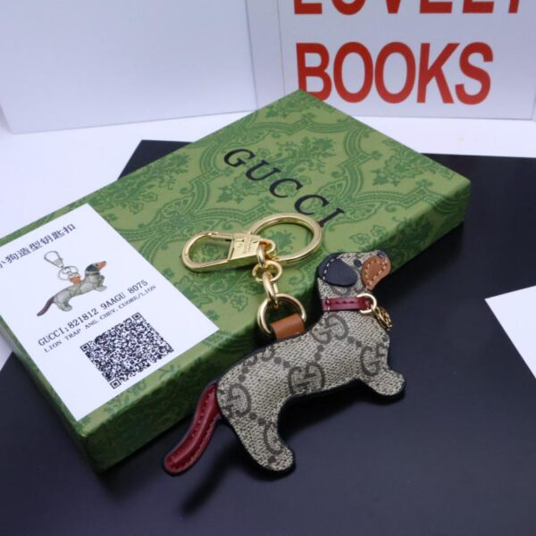 replica,repliche,fake,1:1,earrings,bracelet,ring,jewelry Ciondolo portachiavi borsa decorazione borsa Gucci nuova (2FDC)