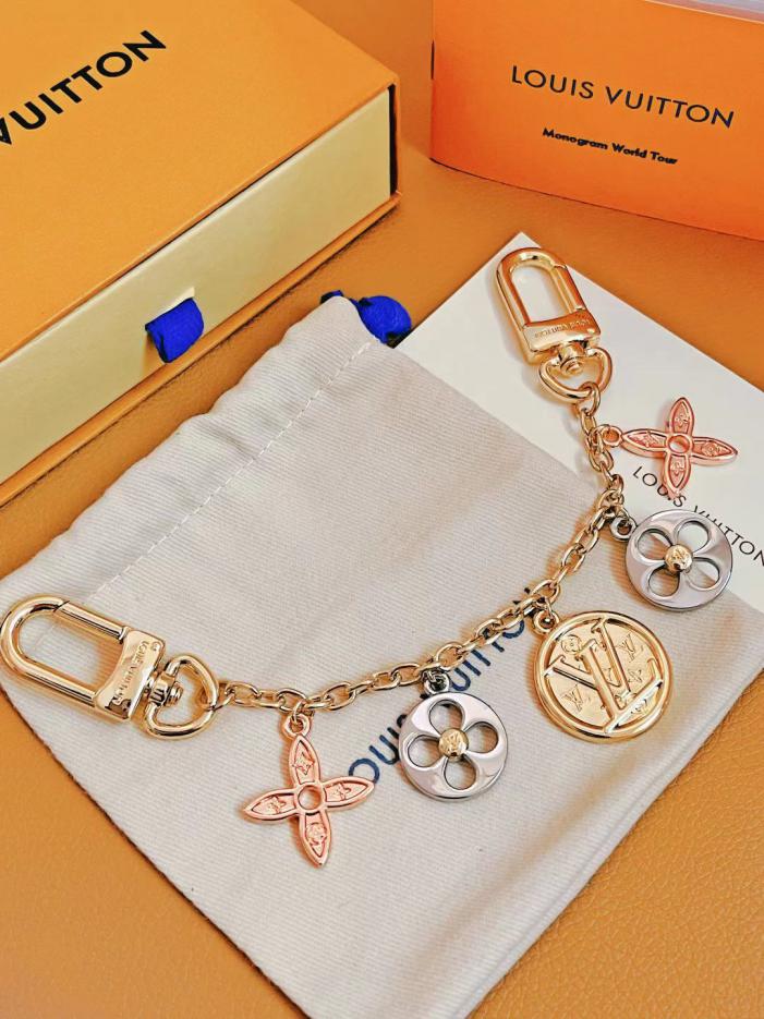 replica,repliche,fake,1:1,earrings,bracelet,ring,jewelry Borsa Louis Vuitton NANOGRAM FAMILY decorata con (A1C8) replica,repliche,fake,1:1,earrings,bracelet,ring,jewelry Borsa Louis Vuitton NANOGRAM FAMILY decorata con (A1C8)