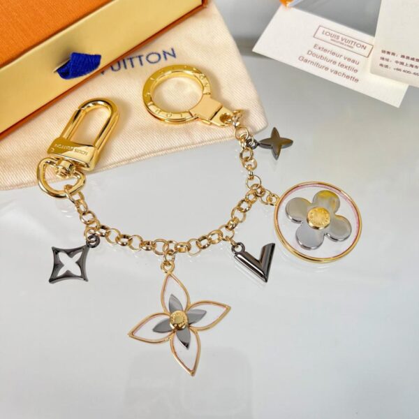 replica,repliche,fake,1:1,earrings,bracelet,ring,jewelry Accessori per borse Louis Vuitton, catena per borse, portachiavi (D5CF)