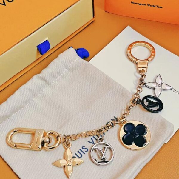 replica,repliche,fake,1:1,earrings,bracelet,ring,jewelry Louis Vuitton Ciondolo per borsa con catena M00356BLOSSOM DREAM (57CF)