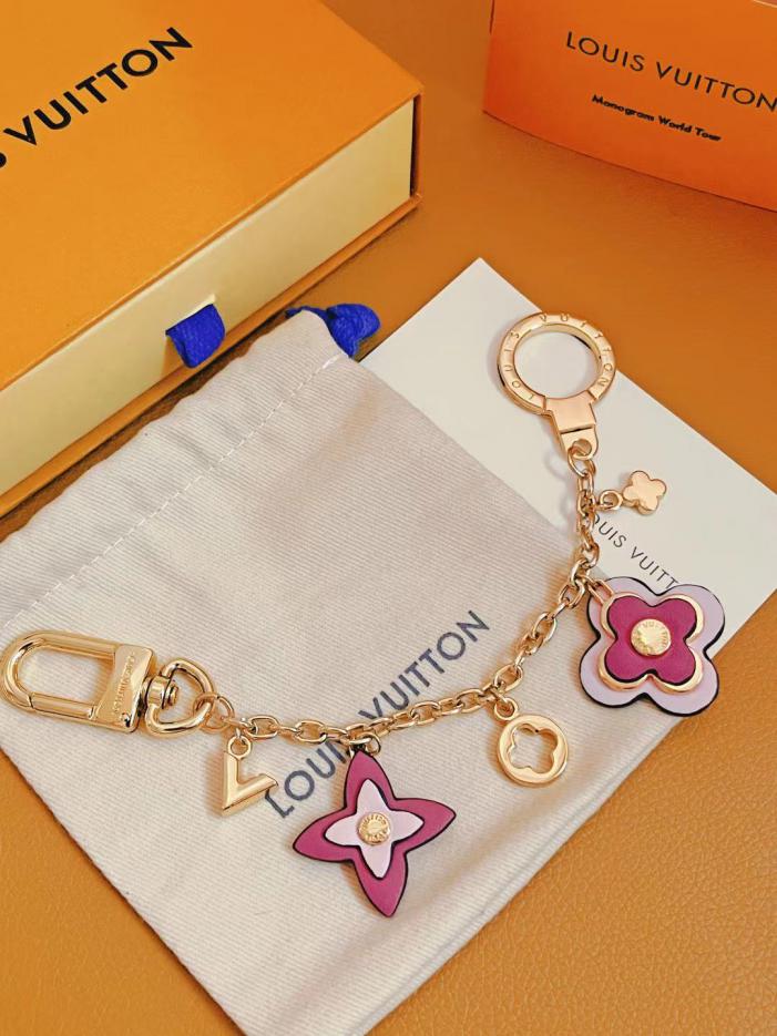 replica,repliche,fake,1:1,earrings,bracelet,ring,jewelry BLOOMING FLOWERS CHAIN accessori borsa e portachiavi M63086 replica,repliche,fake,1:1,earrings,bracelet,ring,jewelry BLOOMING FLOWERS CHAIN accessori borsa e portachiavi M63086