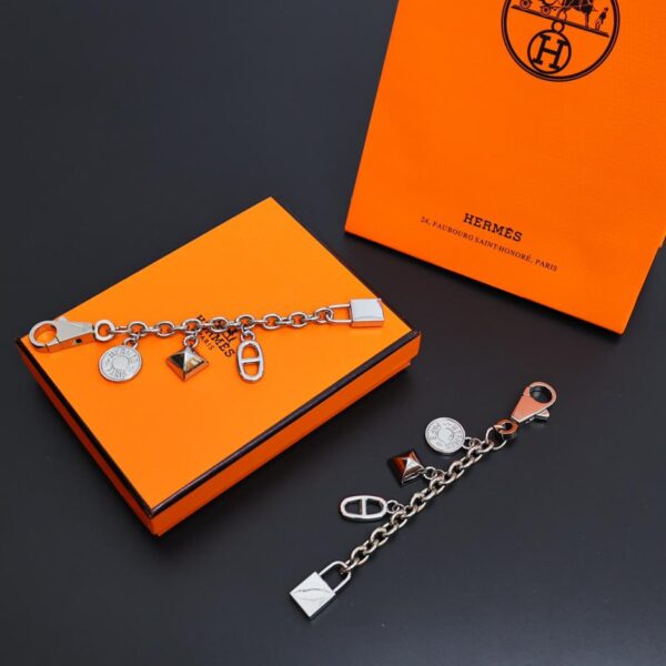 replica,repliche,fake,1:1,earrings,bracelet,ring,jewelry Ciondolo per borsa pegase HERMES Rodeo (480C)