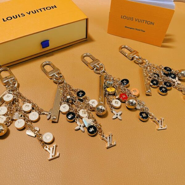 replica,repliche,fake,1:1,earrings,bracelet,ring,jewelry Nuovo portachiavi stile catena con pendente (855E)