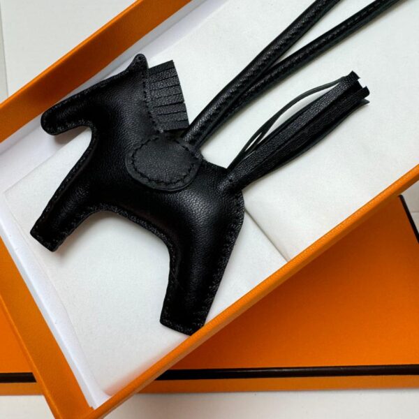 replica,repliche,fake,1:1,earrings,bracelet,ring,jewelry HMMMMS Mini Pegasus Versione Top in Pelle di Pecora (E524)