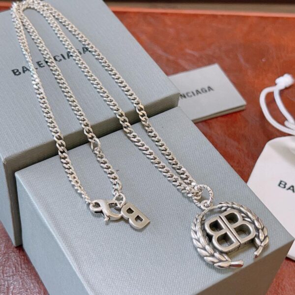 replica,repliche,fake,1:1,earrings,bracelet,ring,jewelry Nuova collana Balenciaga (343E)