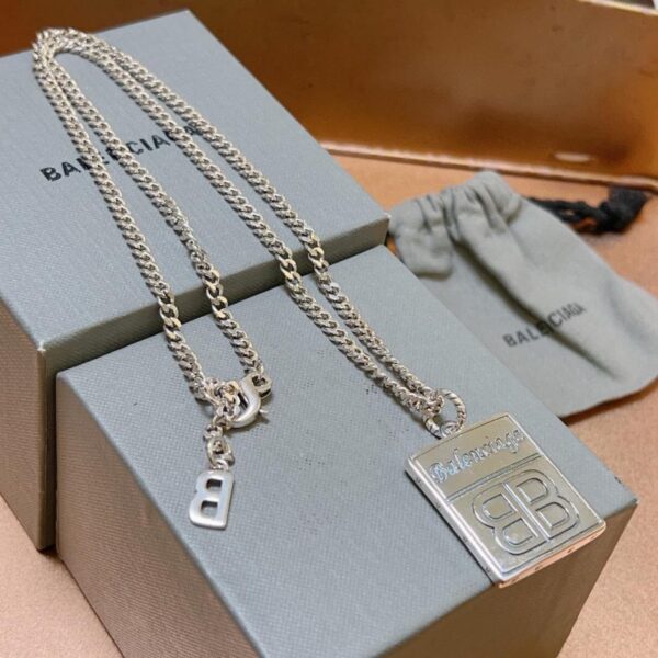 replica,repliche,fake,1:1,earrings,bracelet,ring,jewelry Nuova collana Balenciaga (3E90)