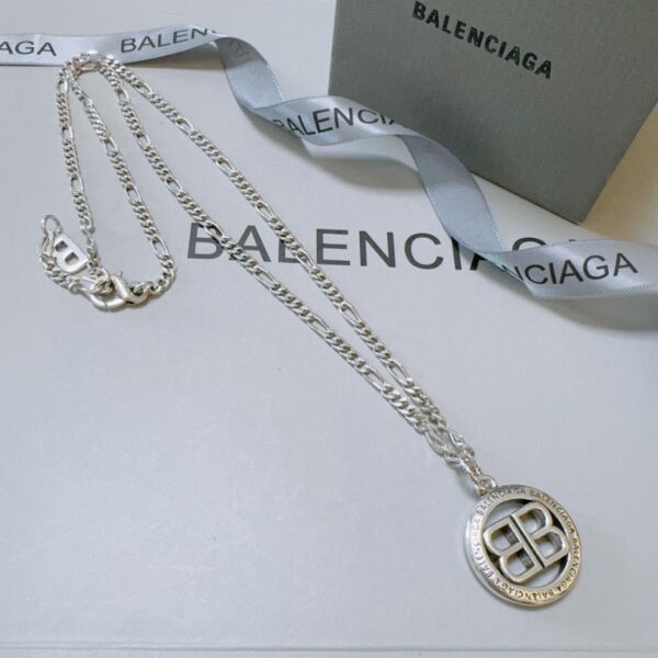 replica,repliche,fake,1:1,earrings,bracelet,ring,jewelry Nuova collana Balenciaga (84CA)