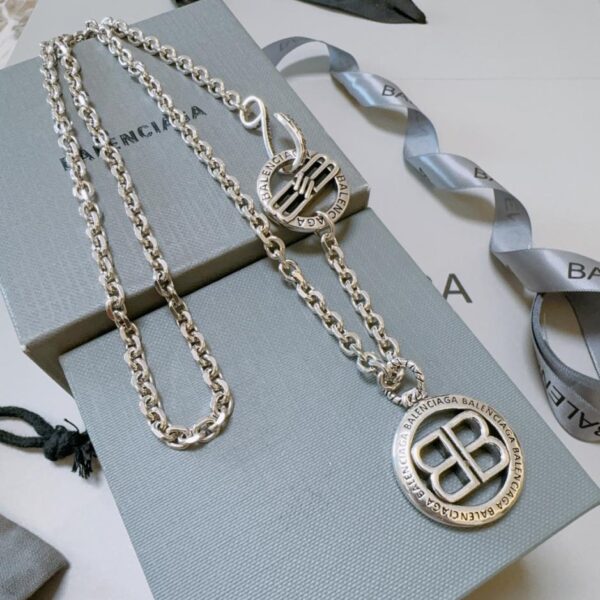 replica,repliche,fake,1:1,earrings,bracelet,ring,jewelry Nuova collana Balenciaga (BC40)