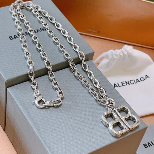 replica,repliche,fake,1:1,earrings,bracelet,ring,jewelry Nuova collana Balenciaga (28CA)