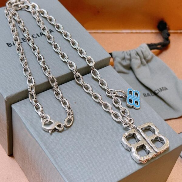 replica,repliche,fake,1:1,earrings,bracelet,ring,jewelry Nuova collana Balenciaga (8F1B)