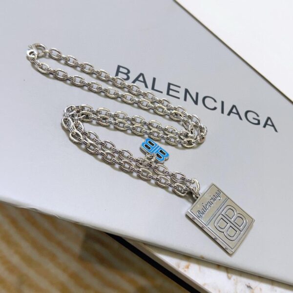 replica,repliche,fake,1:1,earrings,bracelet,ring,jewelry Nuova collana Balenciaga (7190)