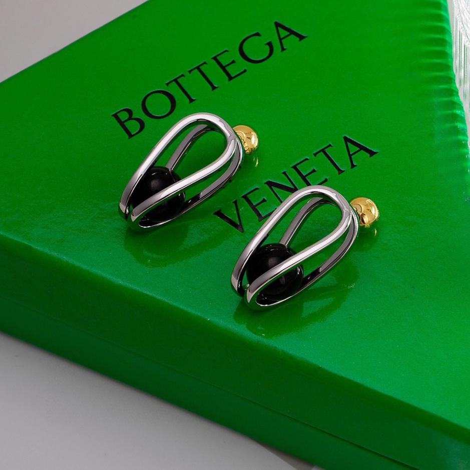 replica,repliche,fake,1:1,earrings,bracelet,ring,jewelry BOTTEGA VENENTA nuovi orecchini (4985)