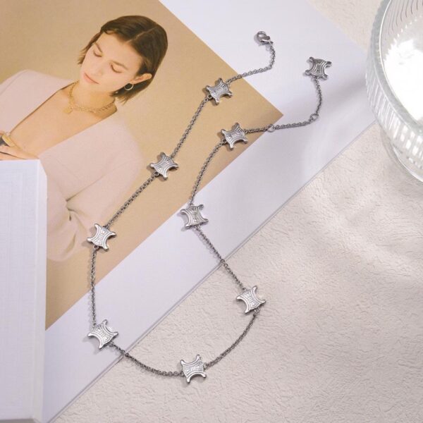 replica,repliche,fake,1:1,earrings,bracelet,ring,jewelry Nuova collana Celine (2958)