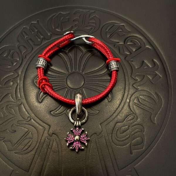 replica,repliche,fake,1:1,earrings,bracelet,ring,jewelry [Controqualità] Bracciale rosso con pendente a forma di fiore e croce retrò classico con cuori cromati (A148)