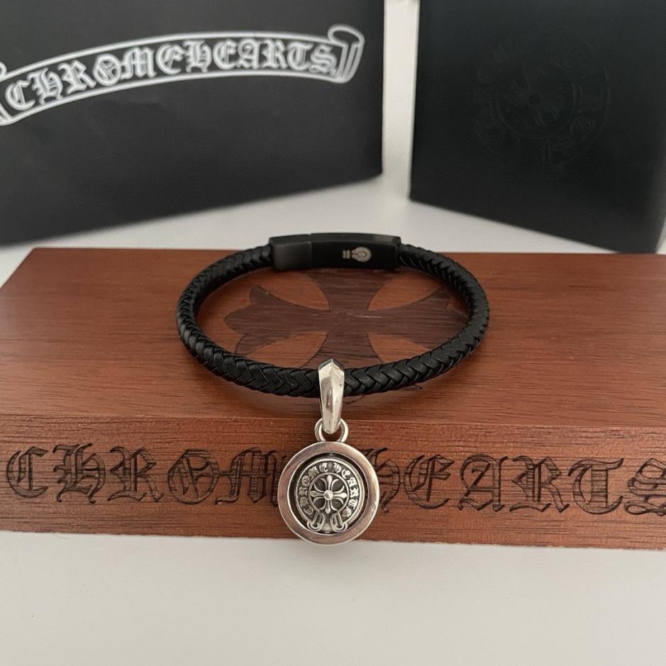 replica,repliche,fake,1:1,earrings,bracelet,ring,jewelry Bracciale in corda di cuoio con ciondolo intelligente croce Chrome Hearts (99F1) replica,repliche,fake,1:1,earrings,bracelet,ring,jewelry Bracciale in corda di cuoio con ciondolo intelligente croce Chrome Hearts (99F1)