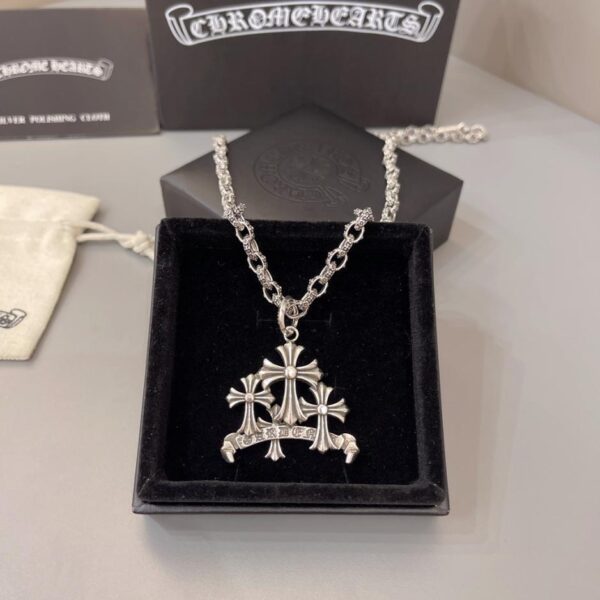 replica,repliche,fake,1:1,earrings,bracelet,ring,jewelry Collana Corvo Cuore(0845)