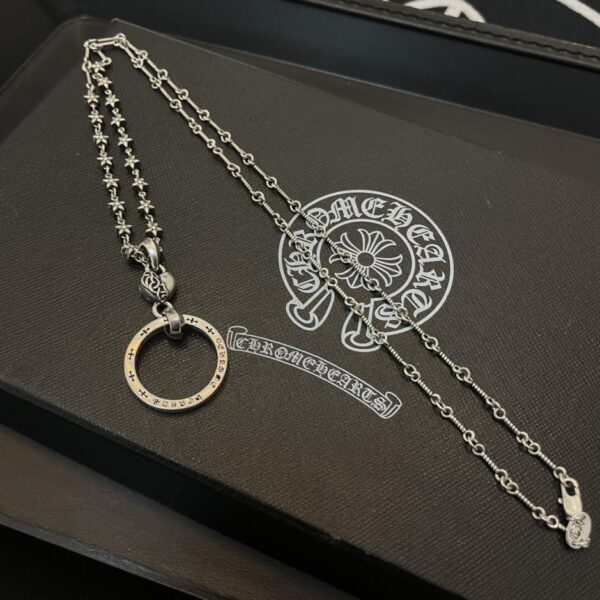 replica,repliche,fake,1:1,earrings,bracelet,ring,jewelry [Controqualità] Chrome Hearts nuova classica collana retrò con pendente ad anello a forma di cuore (C5D2)