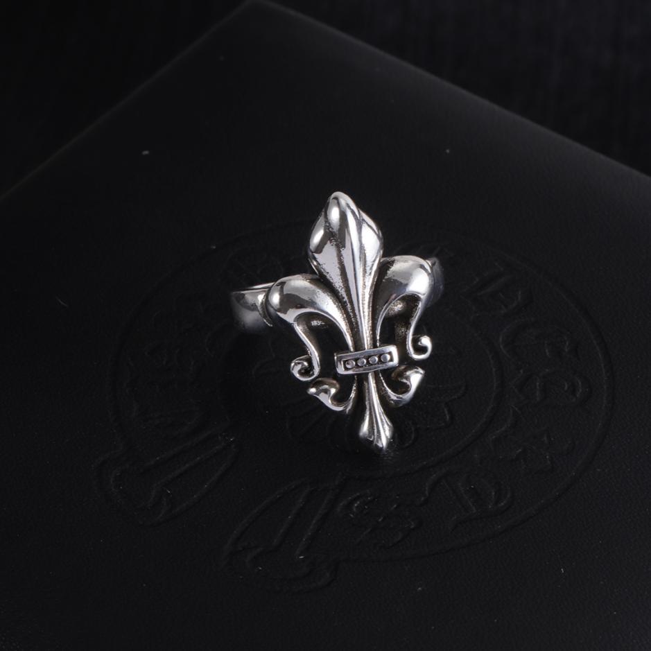 replica,repliche,fake,1:1,earrings,bracelet,ring,jewelry Anello con cuori cromati (2EAA) replica,repliche,fake,1:1,earrings,bracelet,ring,jewelry Anello con cuori cromati (2EAA)