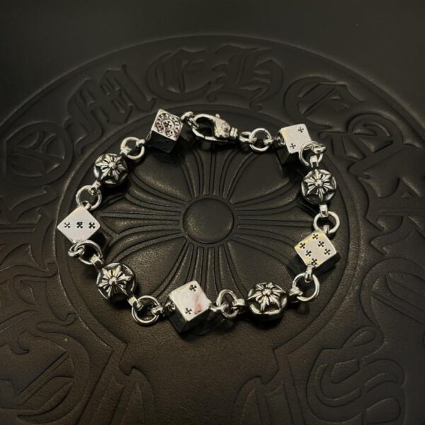 replica,repliche,fake,1:1,earrings,bracelet,ring,jewelry Bracciale con dadi e croce con cuori cromati(1000)